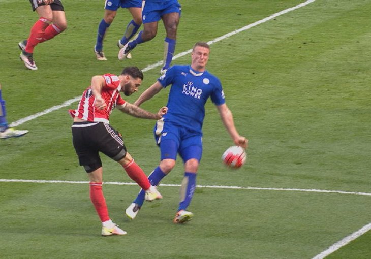 Leicester hita ka naslovu, ali postavlja se pitanje da li su sudije kumovale tome?!