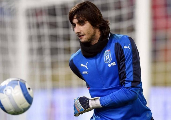 Conte u problemima: Azzurri bez golmana putuju u Francusku