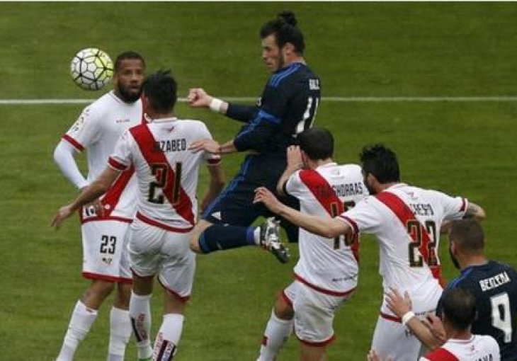 Fantastičan preokret Real Madrida za ostajanje u šampionskoj trci