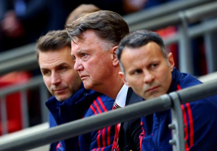 Van Gaal ne želi napustiti klupu Uniteda naredne sezone