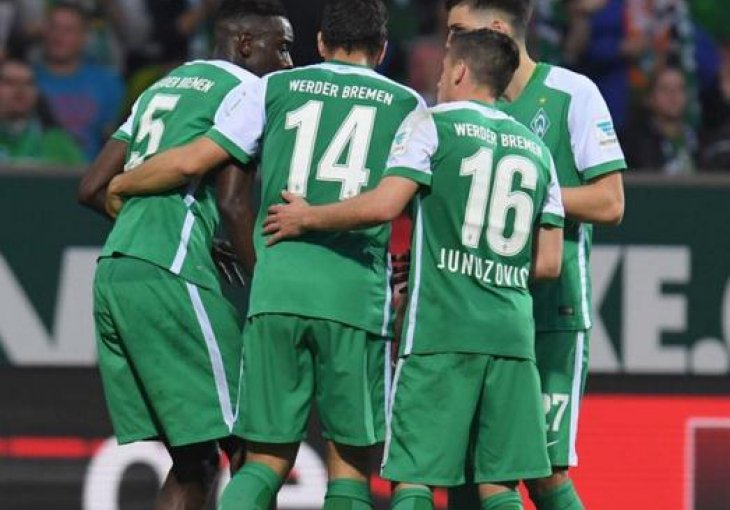 Werder sa šest 