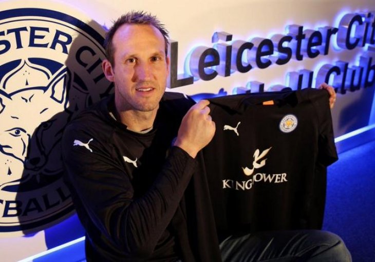 Chelsea ga odbacio nakon titule, on prešao u Leicester i osvojio još jednu!
