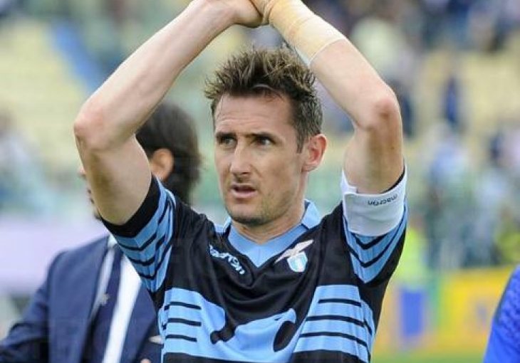Miro Klose blizu potpisa za Eintracht, ali ako opstanu u Bundesligi