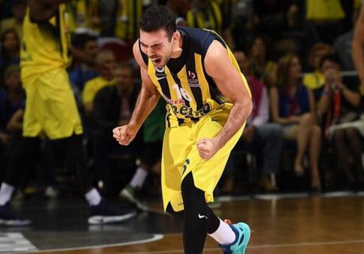 Košarkaši Fenerbahčea i CSKA u finalu Eurolige
