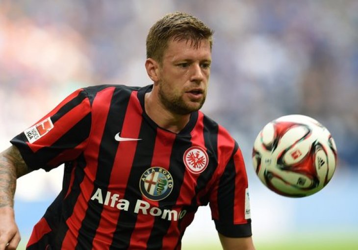 Šok u Eintrachtu: Kapiten doznao da ima tumor na doping kontroli, ali želi igrati večeras