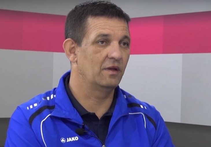 Zdenko Grbavac, trener RK Izviđač: 