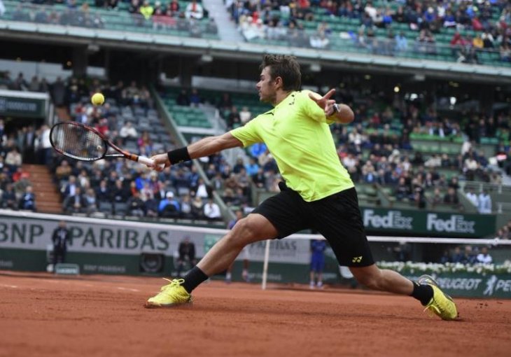 Wawrinka uz dosta muke savladao Rosola