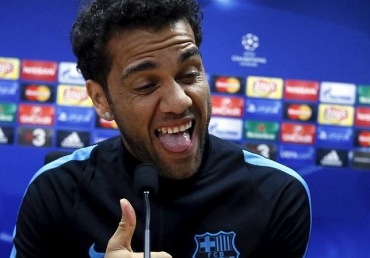 Alves dogovorio transfer u Juventus još prije mjesec dana?