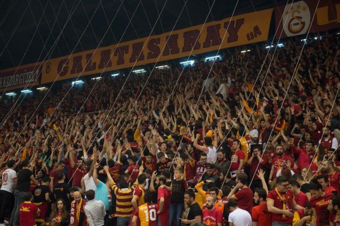 galatasaray-kosarka-navijaci