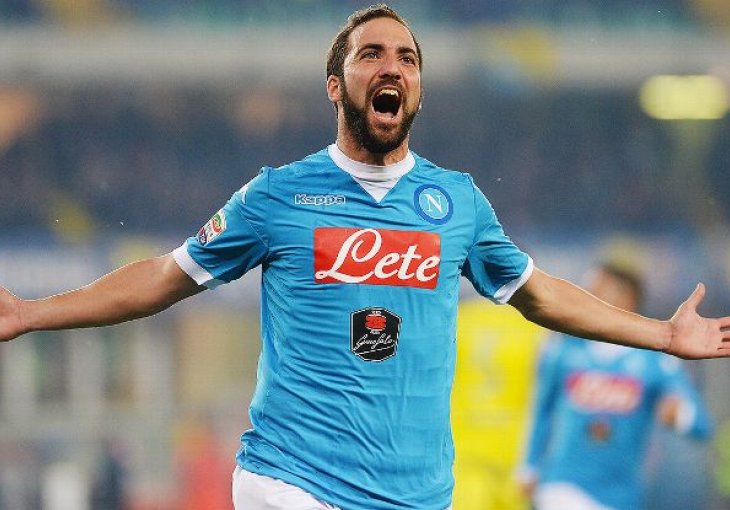 Da li je   prelazak Higuaina u novi klub riješena stvar?