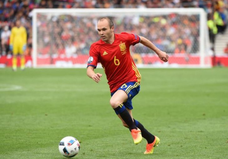 Iniesta: Sretni smo zbog pobjede, napravili smo korak naprijed