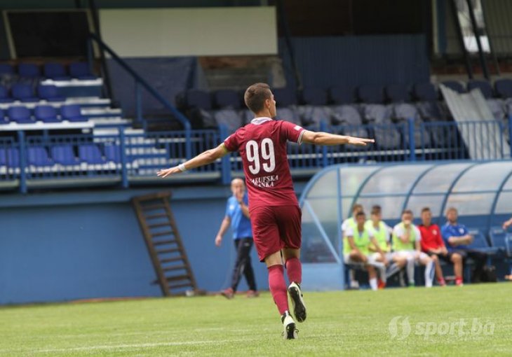 Turnir svečano otvoren na stadionu Grbavica, Sarajevo slavilo visoku pobjedu nad Rijekom