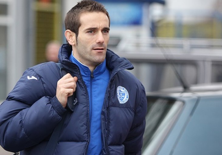 Vernes Selimović pojačao Metalleghe