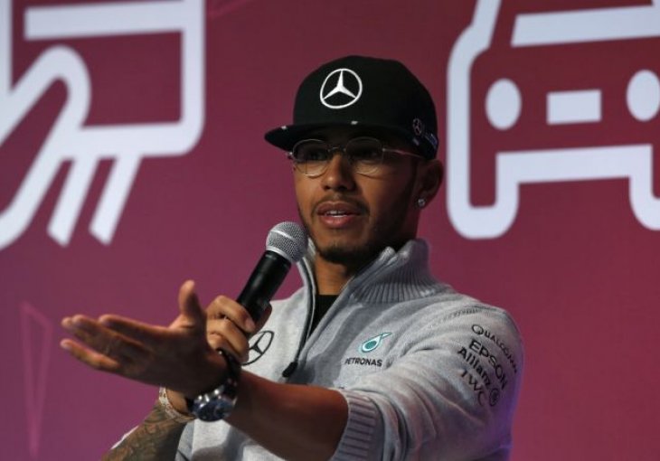 Hamilton: FIA napravila Formulu 1 tehničkom