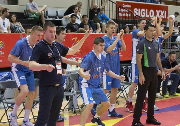 LIVE VIDEO: Ovdje pratite utakmicu osmine finala Zlatnih kadeta i Australije