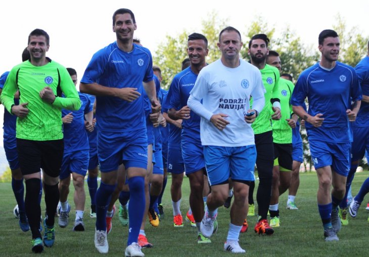 Plavi stigli u Pohorje i odradili prvi trening