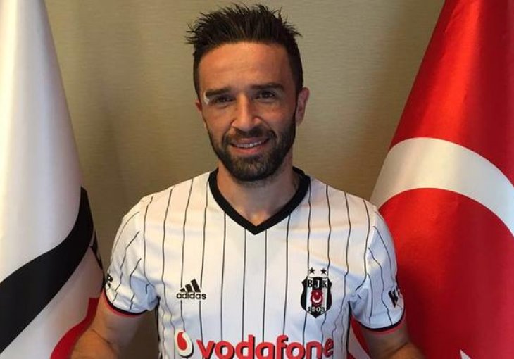 Transfer koji je uzdrmao Bosfor: Kapiten Fenera potpisao za omraženog rivala