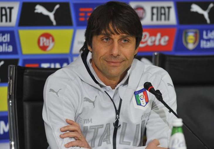 Conte na slatkim mukama, Plavci stvaraju strašan napadački tandem