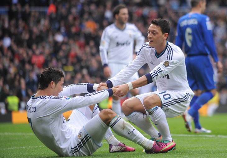 Ozil: Nadam se da ću se sa Ronaldom susresti u finalu