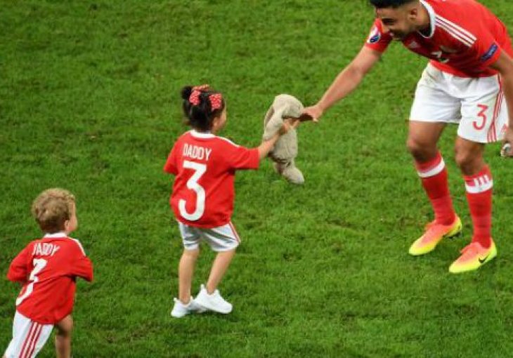 UEFA zamolila igrače da ne izvode djecu na teren