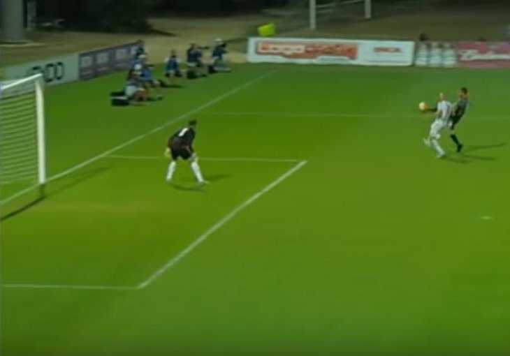 Zvezda preokretom do pobjede, Dinamo slavio u balkanskom derbiju