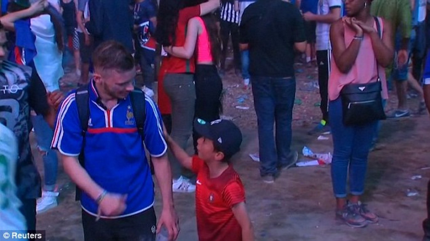 portugal-france-fans