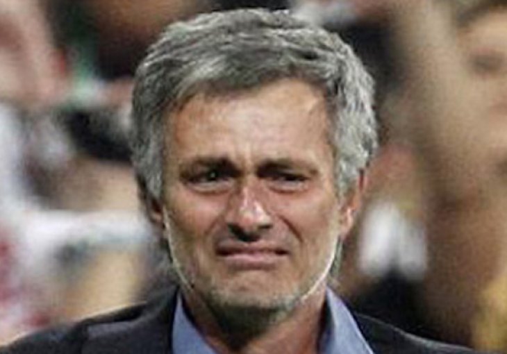 Mourinho poletio za dresom voljenog kluba, ali...