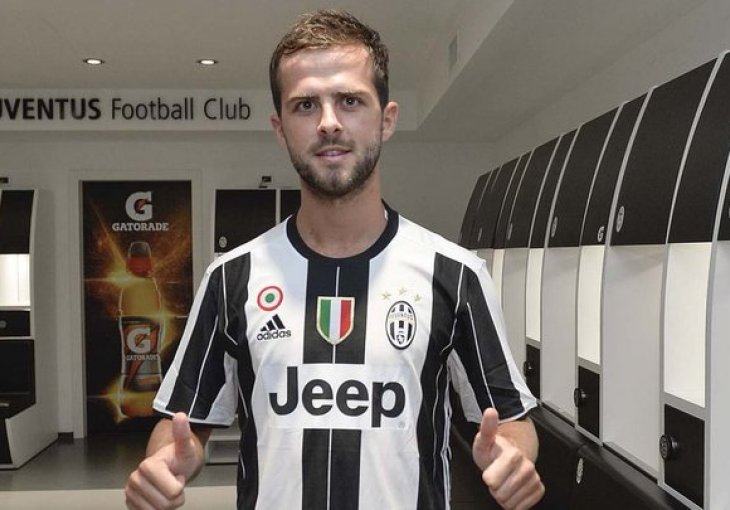 Miralem Pjanić glavna uloga u reklamnom spotu 'Adidasa'
