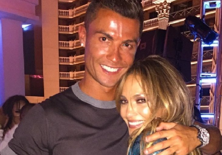 Ronaldo se provodi u SAD-u, a društvo mu pravi muzička mega zvijezda