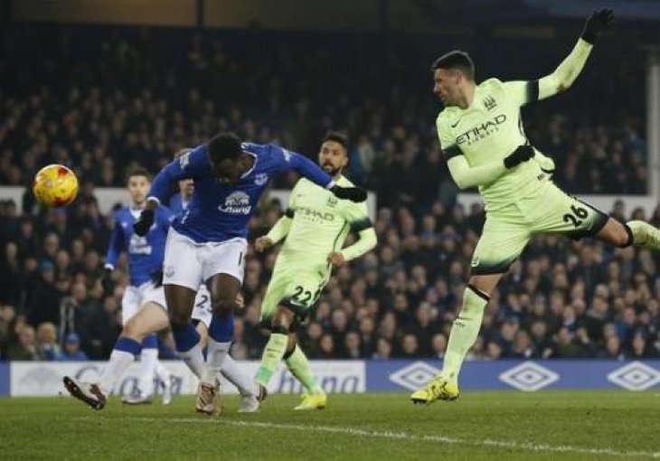 Lukaku definitivno napušta Everton: Karamele dovode novog napadača