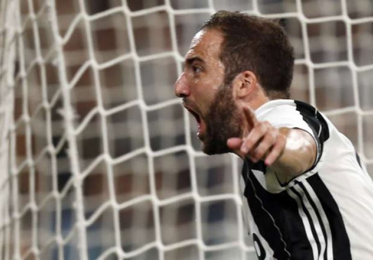 Higuain: Samo vi govorite da sam debeo, a ja ću zabijati!