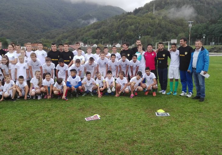 Trodnevni internacionalni kup 'Fudbal za sve' u Prači
