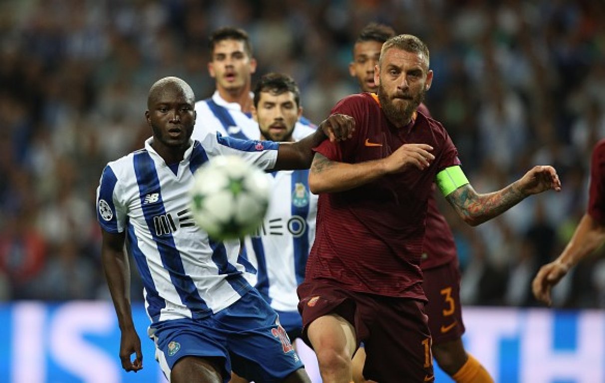 jelang-pertandingan-as-roma-vs-fc-porto-play-off-liga-champions-2016