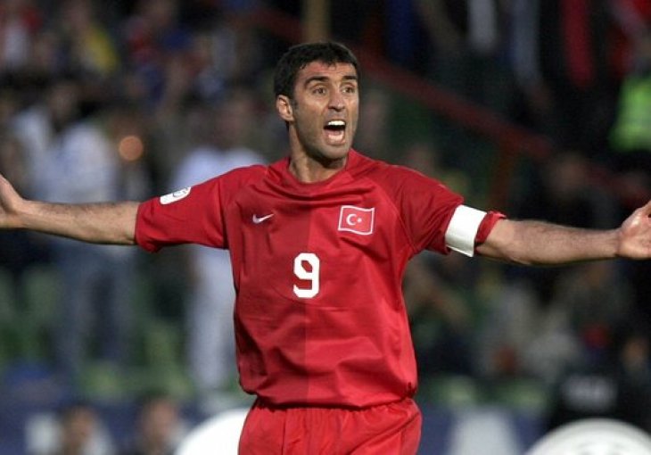 Hakan Šukur za Tursku zvanično više ne postoji!  