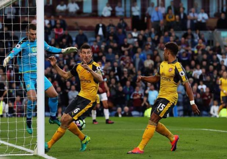 Koscielny: Ne znam jesam li rukom dao gol...