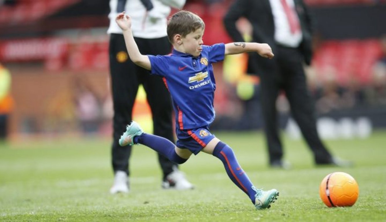 manchester-se-pojacao-rooneyjevim-sinom-090203-209662-big