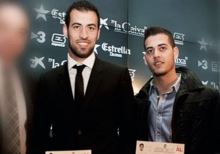 Busquets ne obraća pažnju na brata: Dok on uživa, brat se pati  
