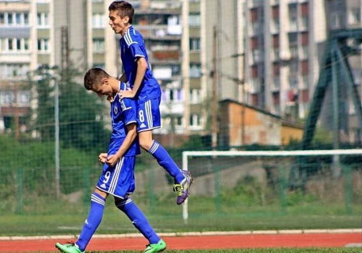 Bosanski Suarez trenutno na meti velikana Europe  