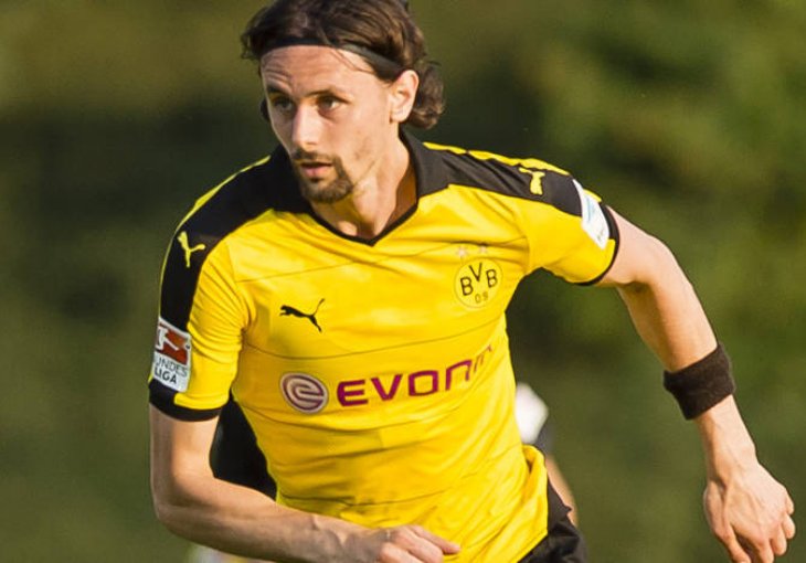 Povratak heroja: Subotić se oporavio, igraće bez dijela rebra!