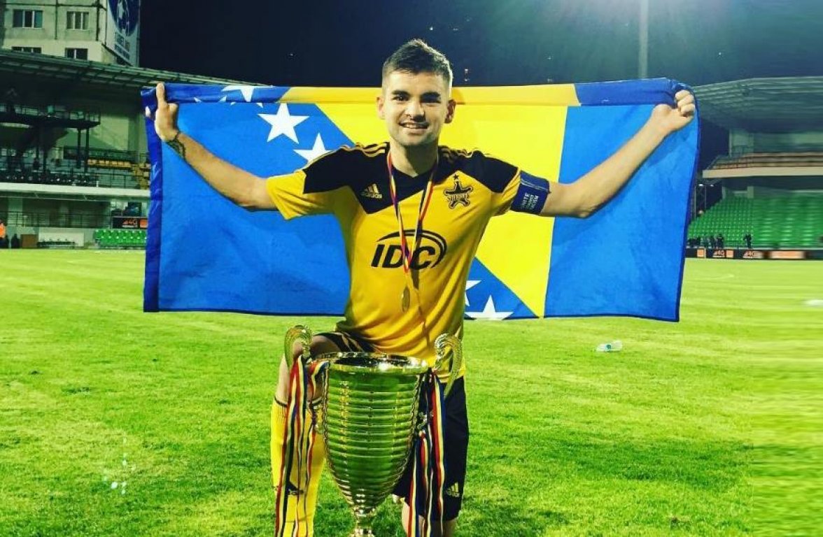 mateo-susic-titula1