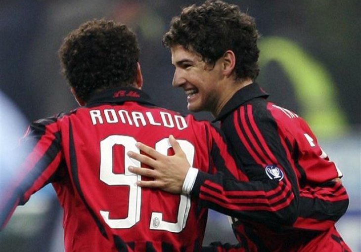 ''Ronaldo mi je dao Plejboj i rekao: Ili si samnom, ili idi kod Kake i ostalih vijernika''  