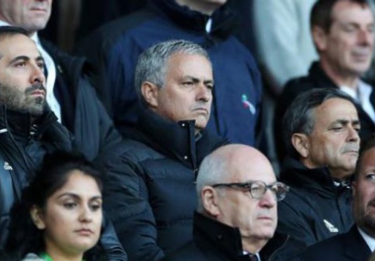 Jose Mourinho nezadovoljan uprkos trijumfu 