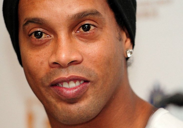 Ronaldinho: Nisam u penziji, možda opet zaigram!