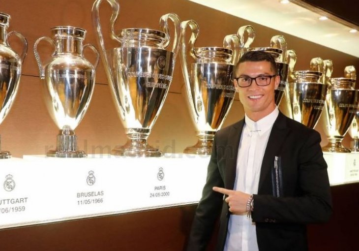 Neočekivano: Ronaldo bi zbog naočala mogao biti u velikom problemu