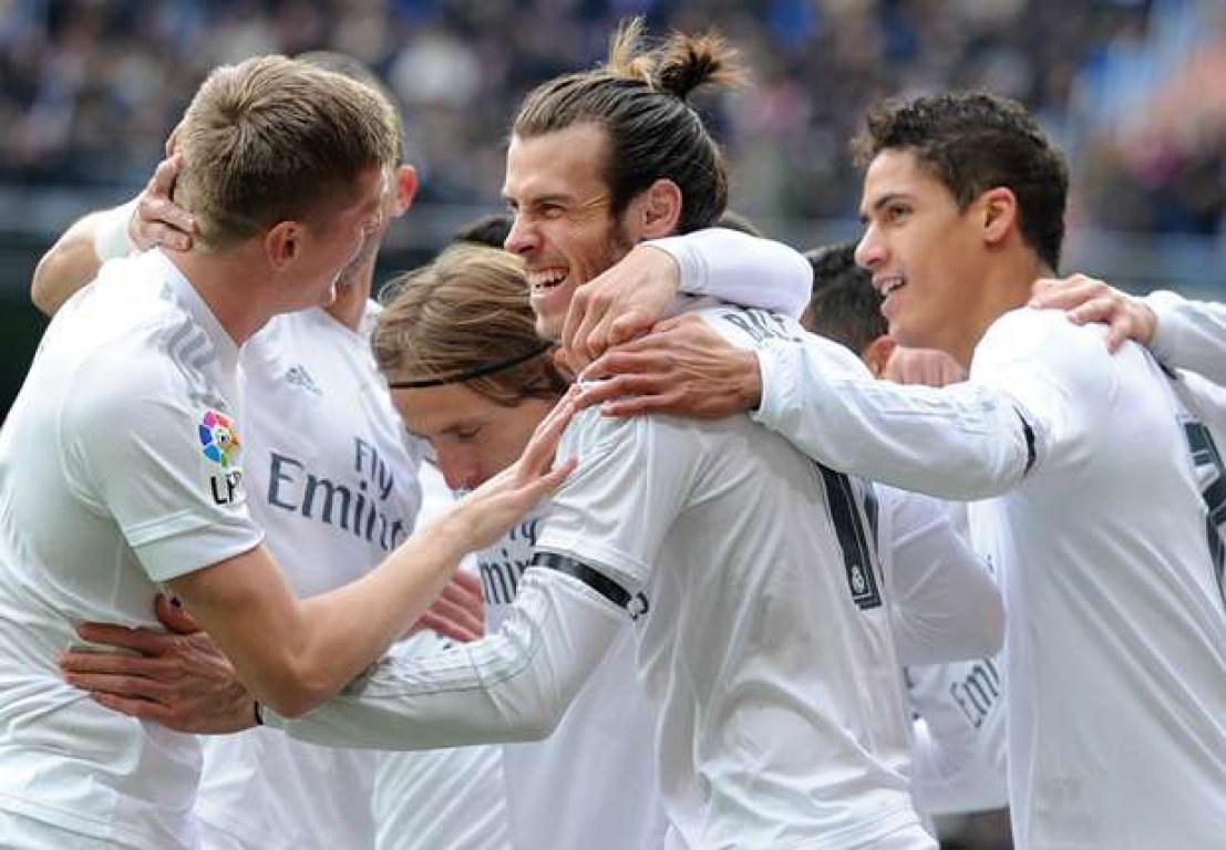 gareth-bale-toni-kroos-luka-modric-real-madrid-sporting-gijon-la-liga-17012016-1pizw0zpfx6d81pzjz4lf93tuv