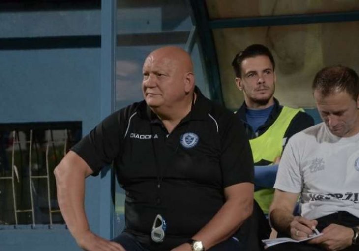 PROBLEMI S LICENCOM Željezničar zakasnio da isplati pola duga Petroviću