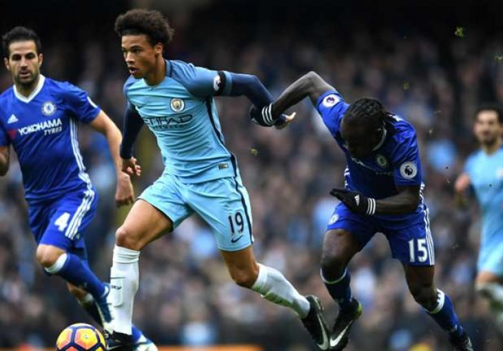 Plavci jurišaju ka naslovu: Conte pokorio 'Etihad', velika tučnjava na kraju