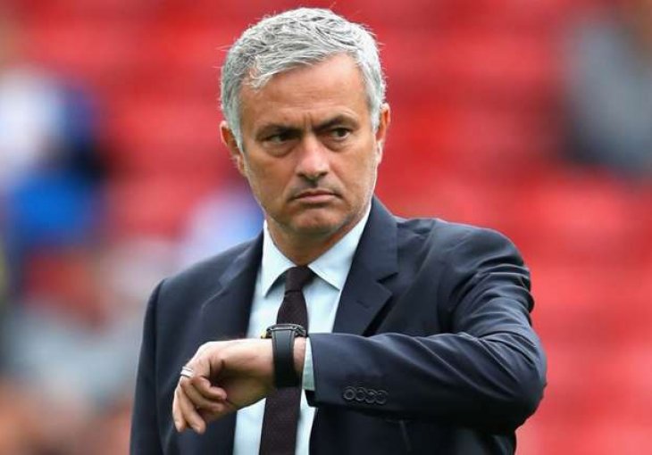 Mourinho pojačava odbranu igračem iz Serie A od čak 60 miliona eura