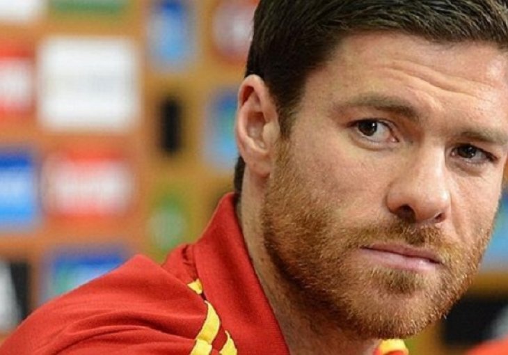 Legenda Liverpoola Xabi Alonso završava karijeru na kraju sezone