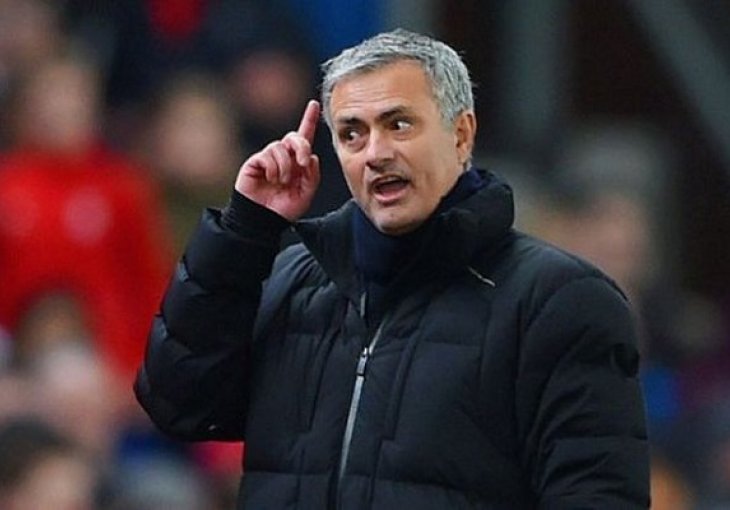 Mourinho: Valencia je najbolji desni bek na svijetu 